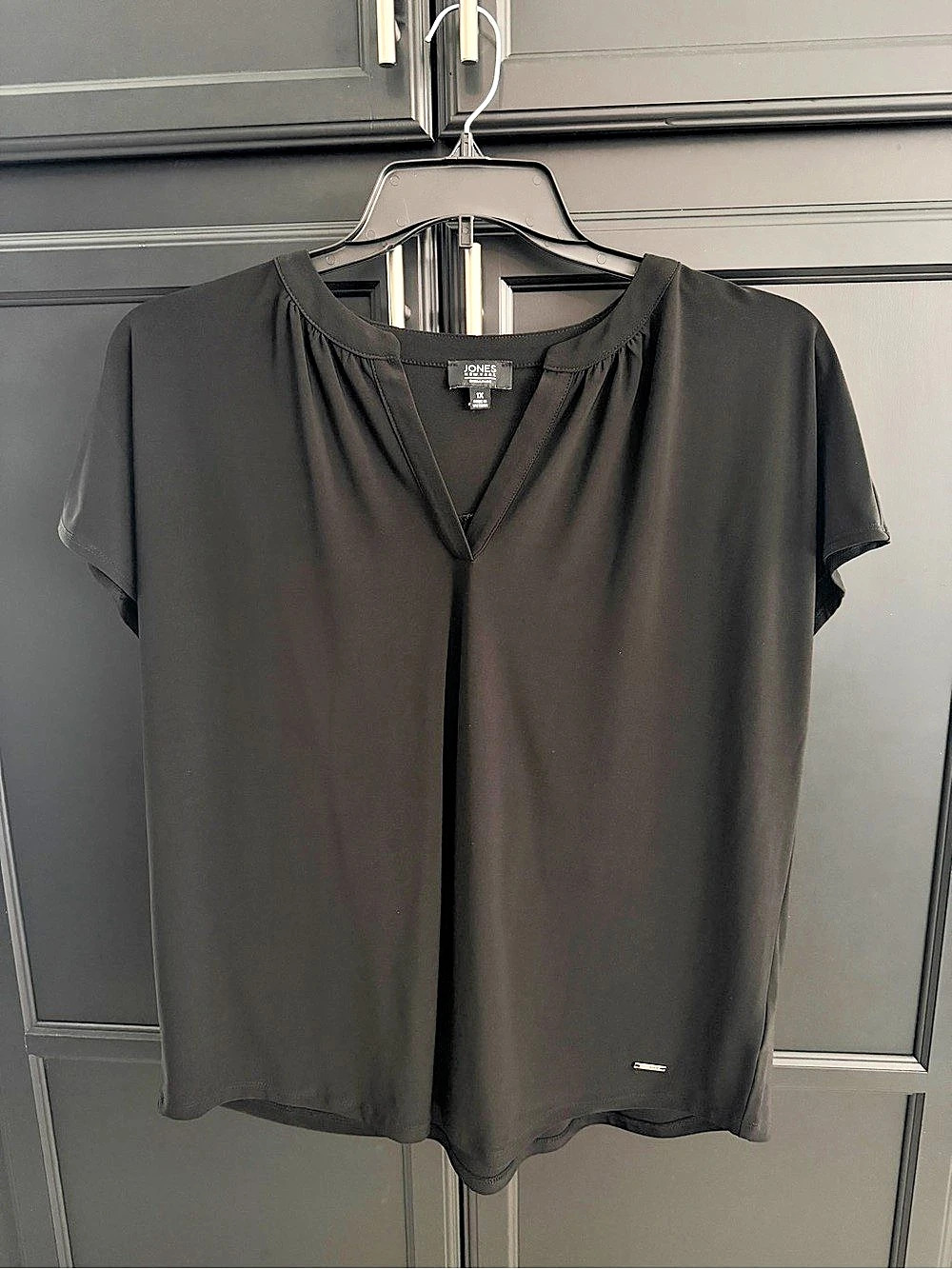 Jones New York Women'Small Black Blouse Size Small Like New
